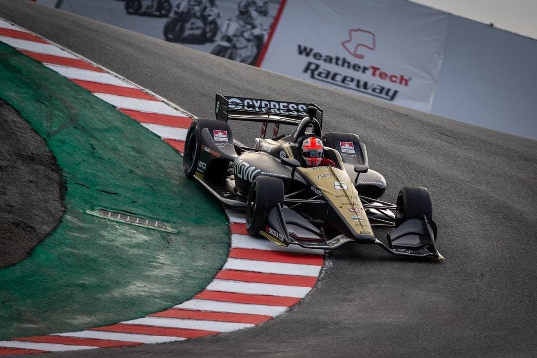 Um estudo detalhado sobre a topografia, a física e o legado histórico das curvas 8 e 8A no WeatherTech Raceway Laguna Seca