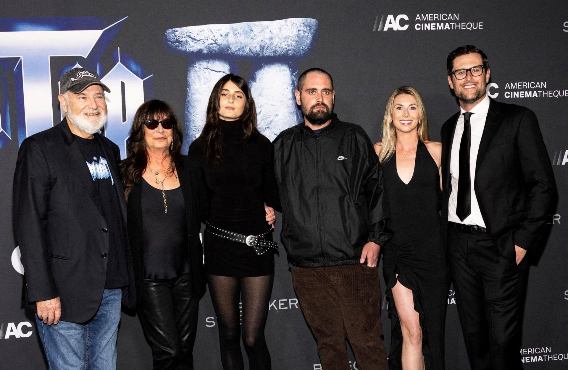 Família de Rob Reiner. Nick está no centro da foto