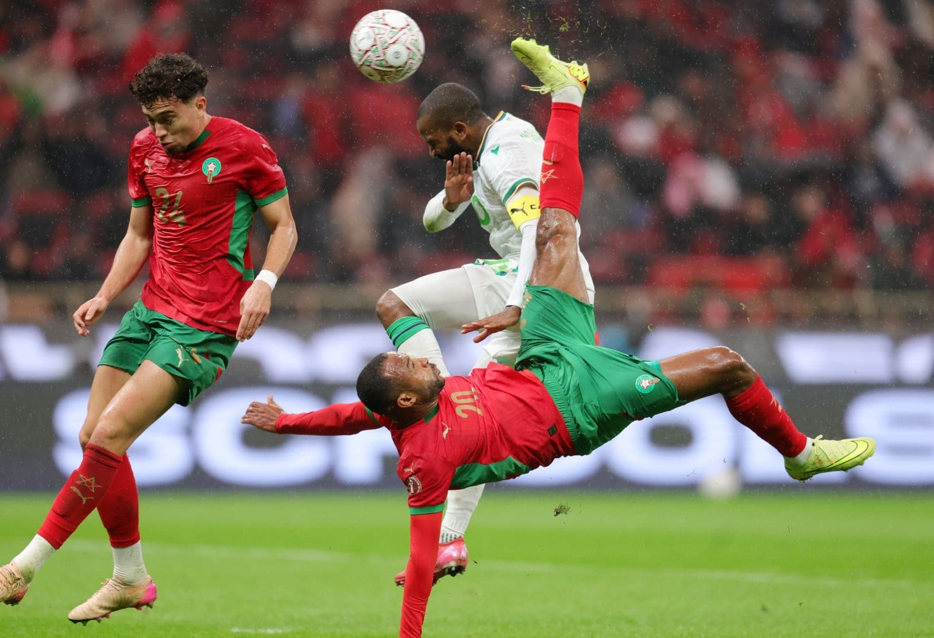 El Kaabi marca golaço de bicicleta pelo Marrocos contra Comores na Copa Africana de Nações