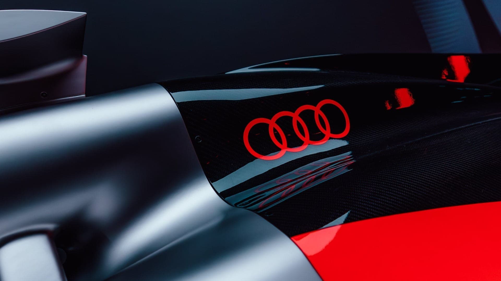 Audi realiza primeiro acionamento do motor de 2026
