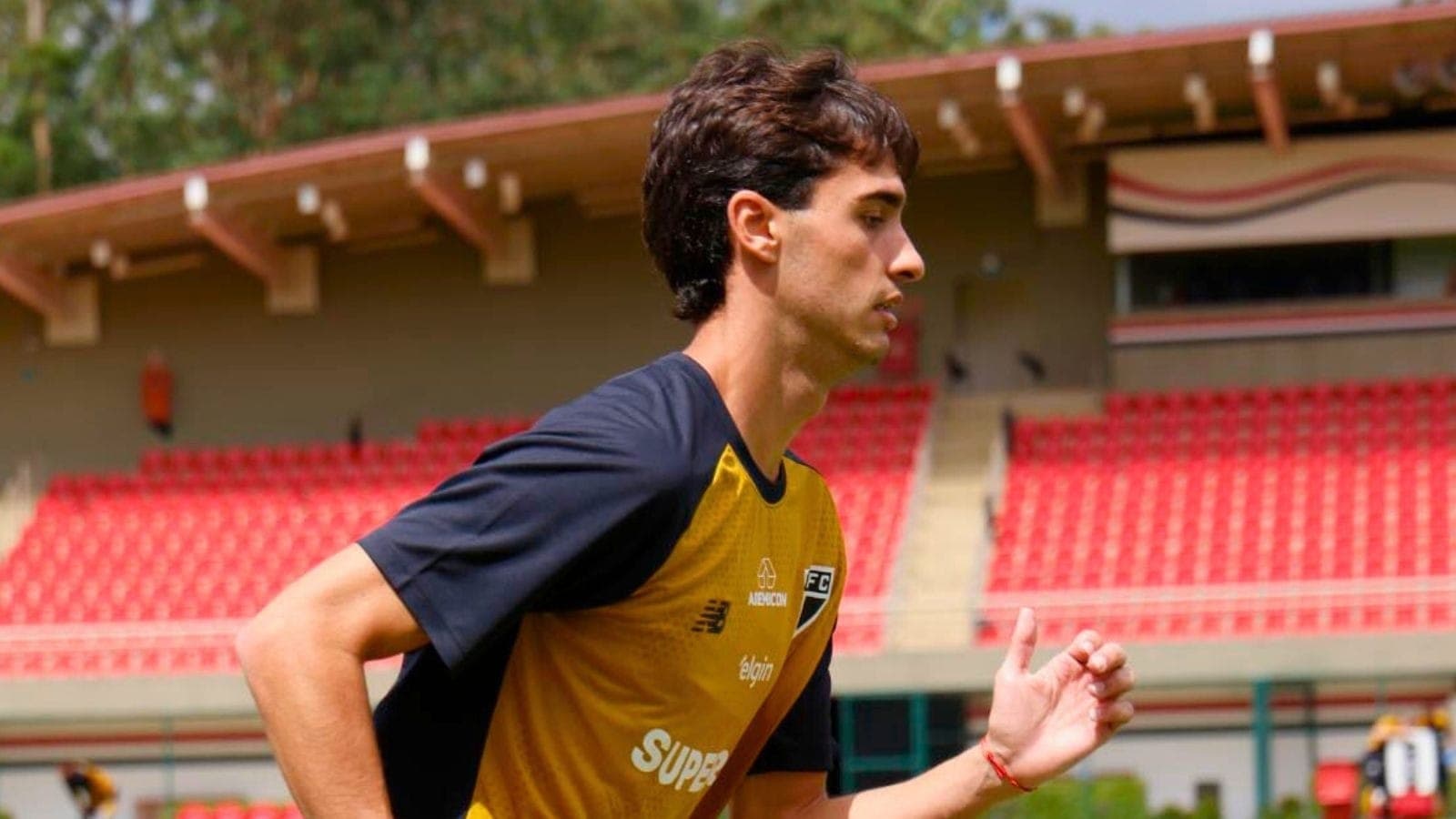 Rodriguinho deve deixar o São Paulo rumo ao Bragantino