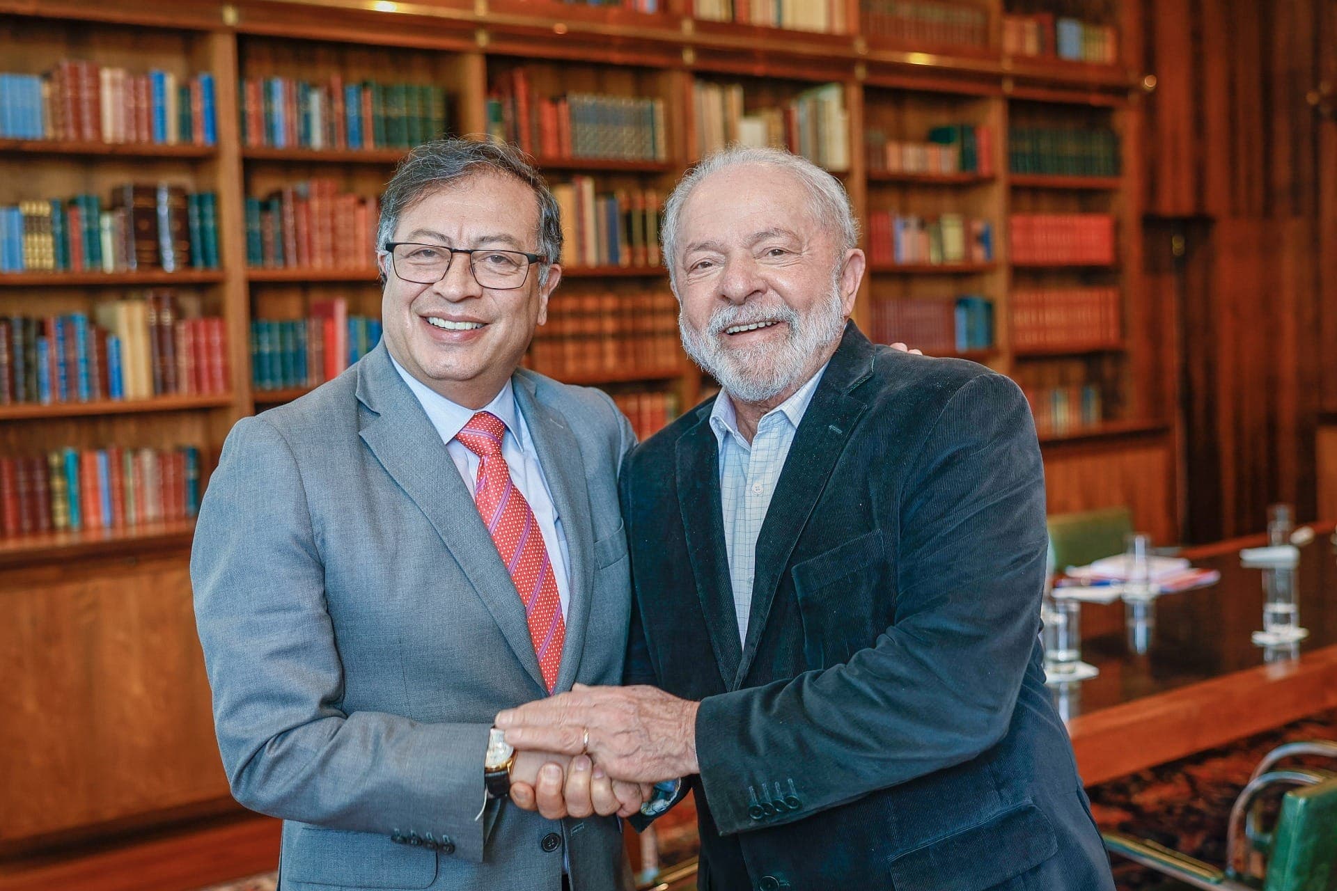 Gustavo Petro, presidente da Colômbia e o presidente Lula