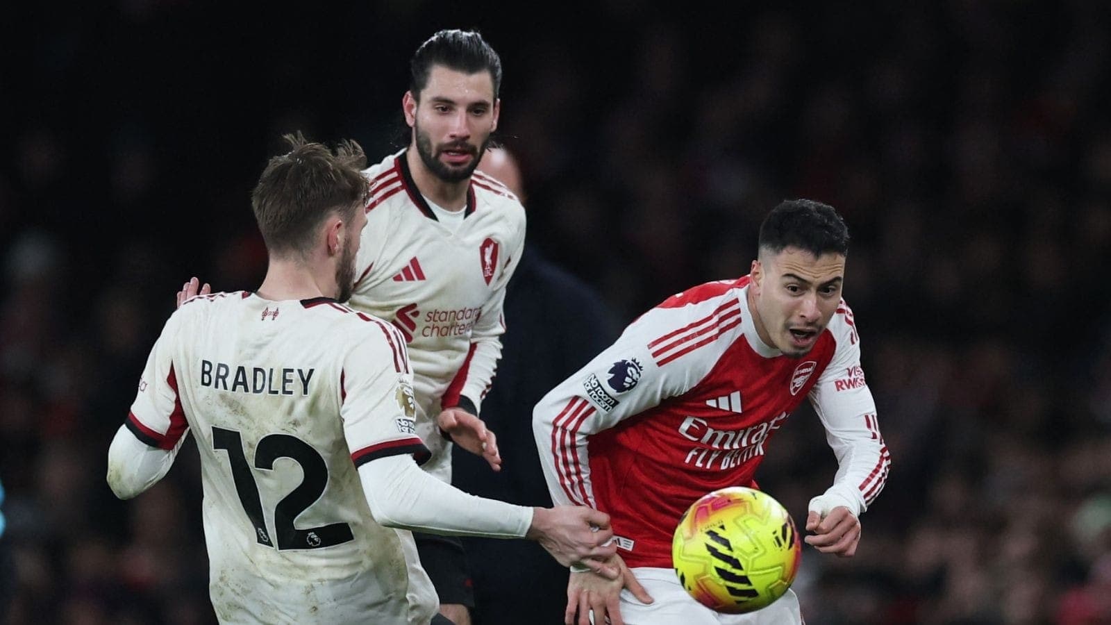 Arsenal e Liverpool ficaram no empate pela Premier League