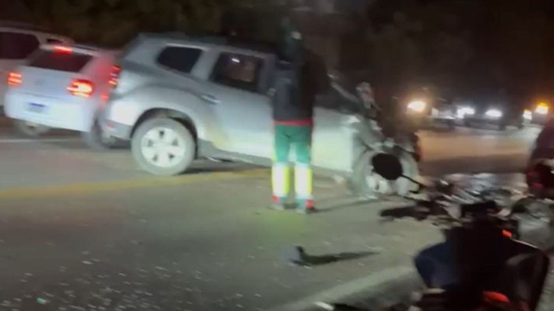 Preso fica ferido em acidente com viatura da Polícia Civil em Colombo