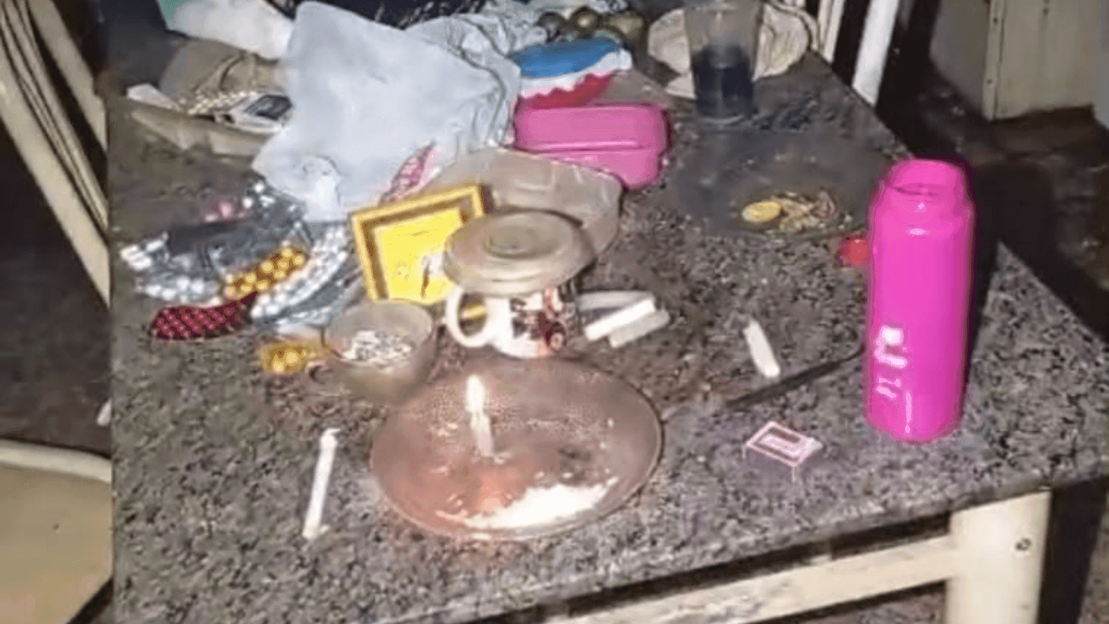 A mulher estava trancada no quarto e sem alimentação