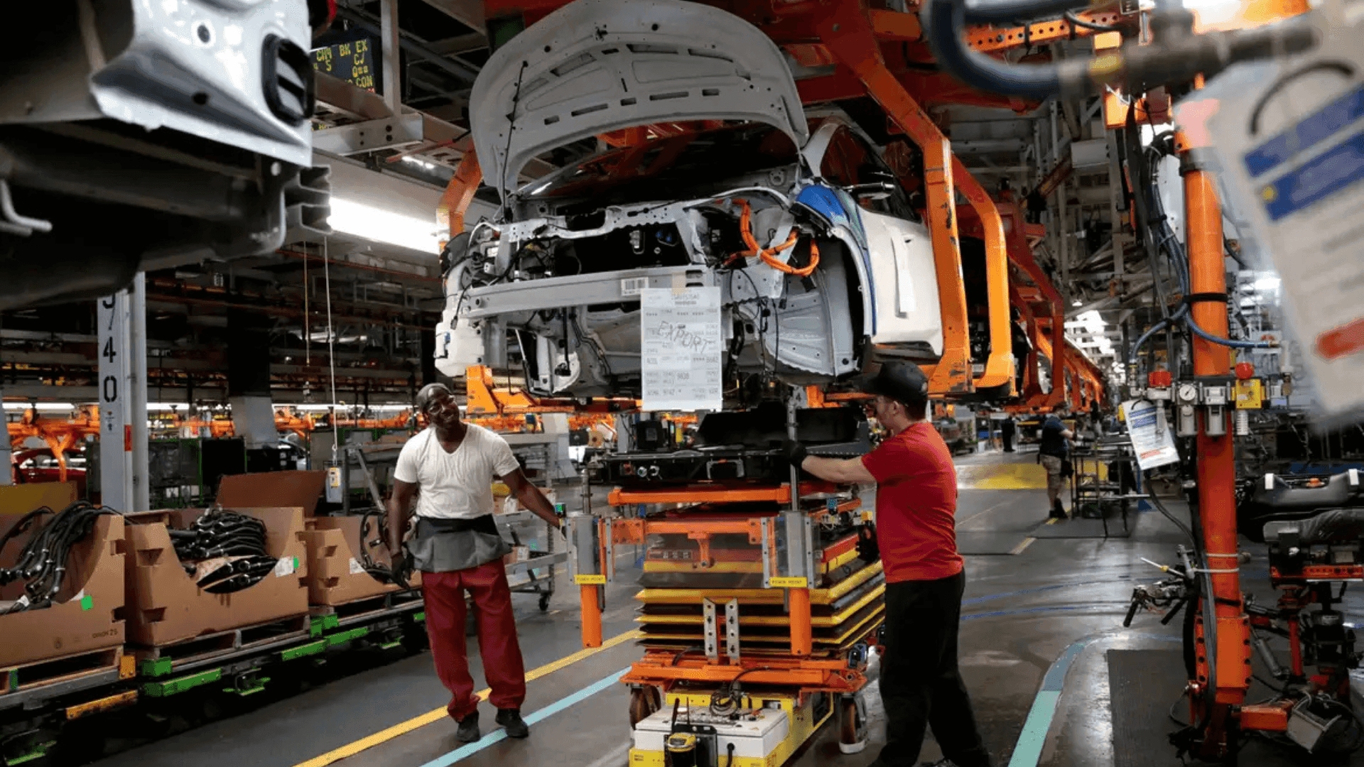 A produção industrial do país avançou em 8 dos 15 locais pesquisados pelo IBGE, em novembro de 2025