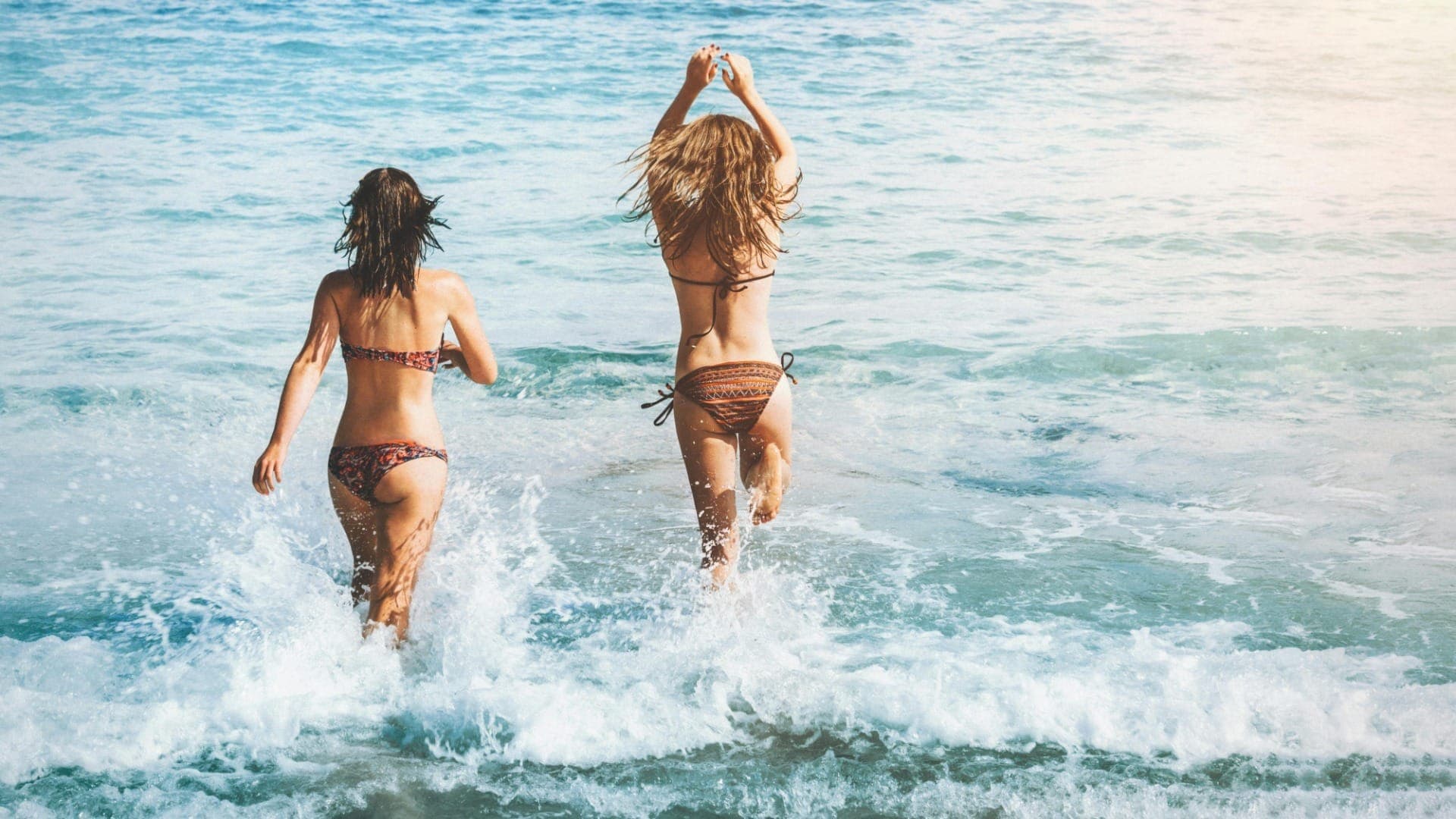 Entenda porque o calor e a umidade favorecem o aparecimento de fungos e bactérias no corpo
