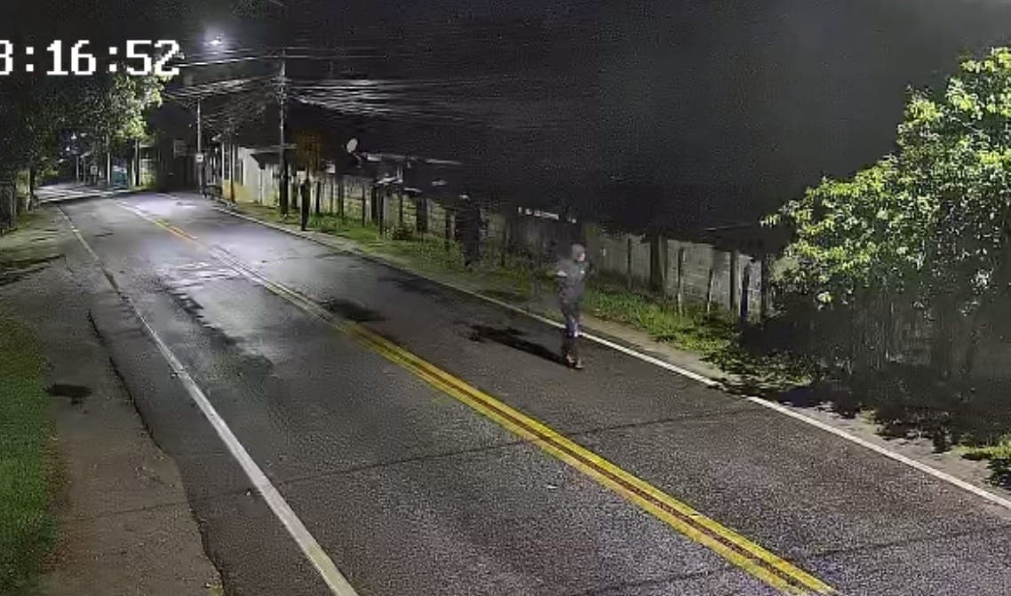 GCM prende homem por furto de cabos em Pindamonhangaba
