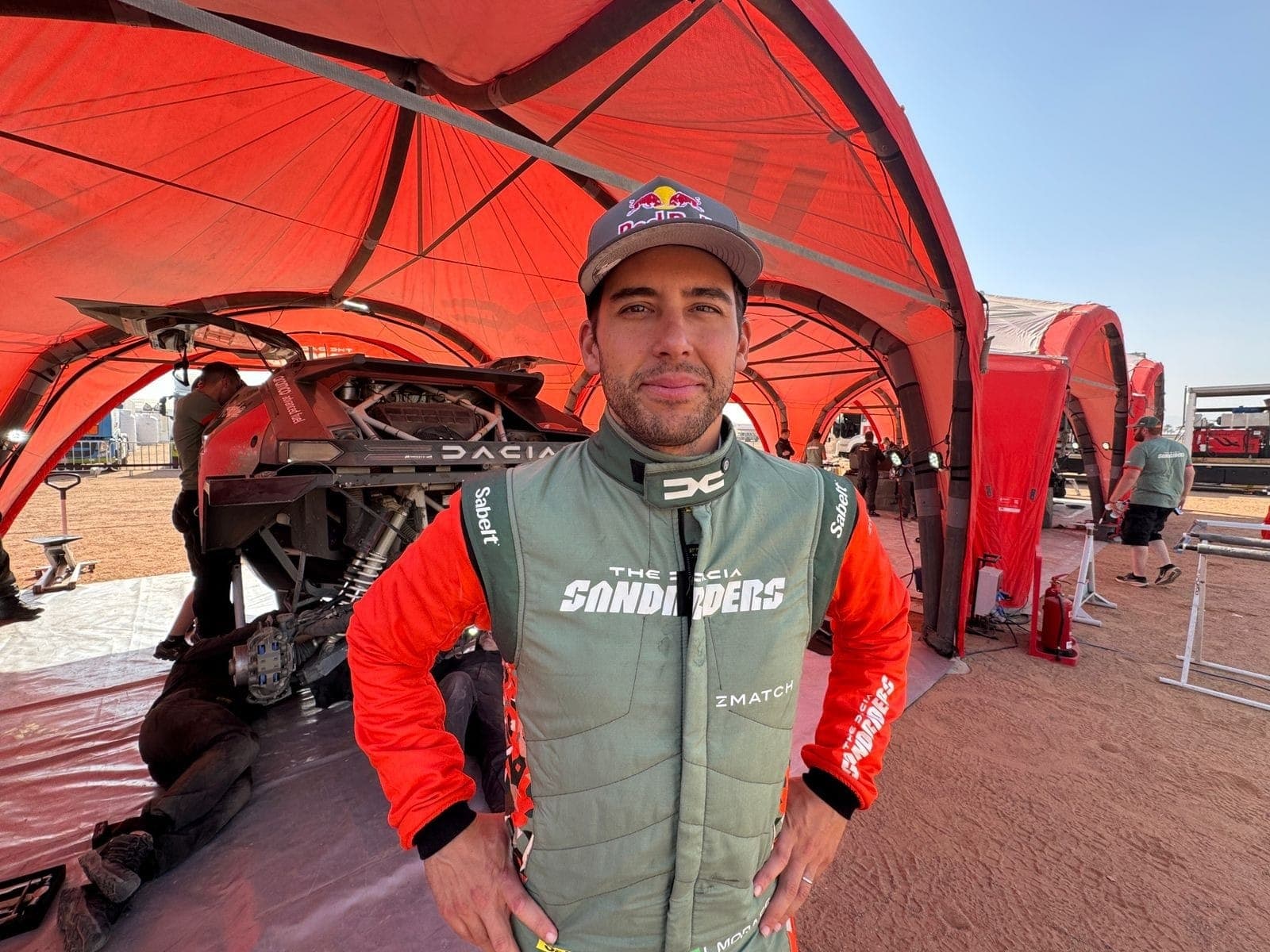 Lucas Moraes termina o Rally Dakar 2026 na sétima posição