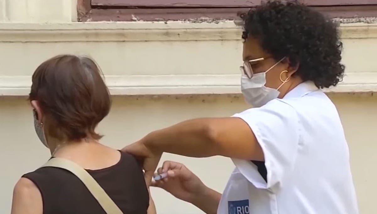 Aumento de doenças respiratórias reforça necessidade de vacinação