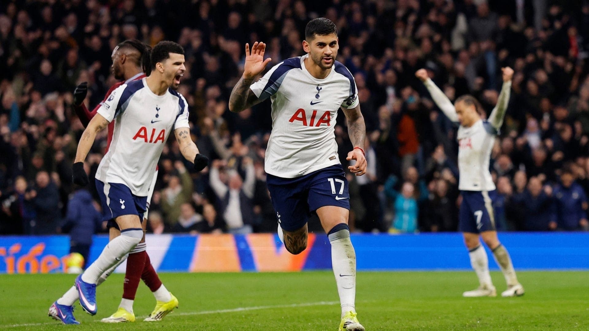 Tottenham encara o Borussia na sétima rodada da Champions