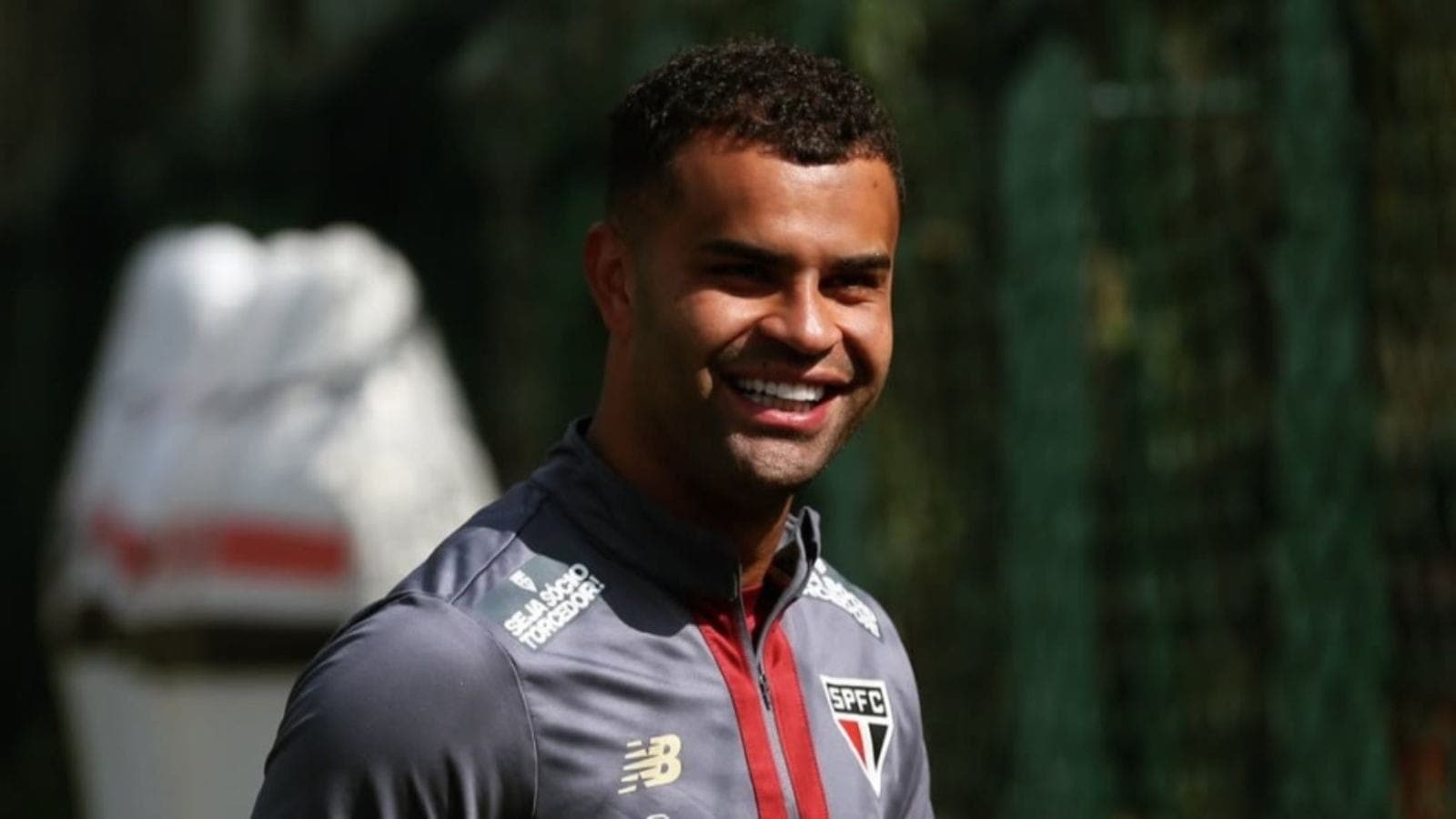Alisson reencontrará Dorival Júnior no São Paulo