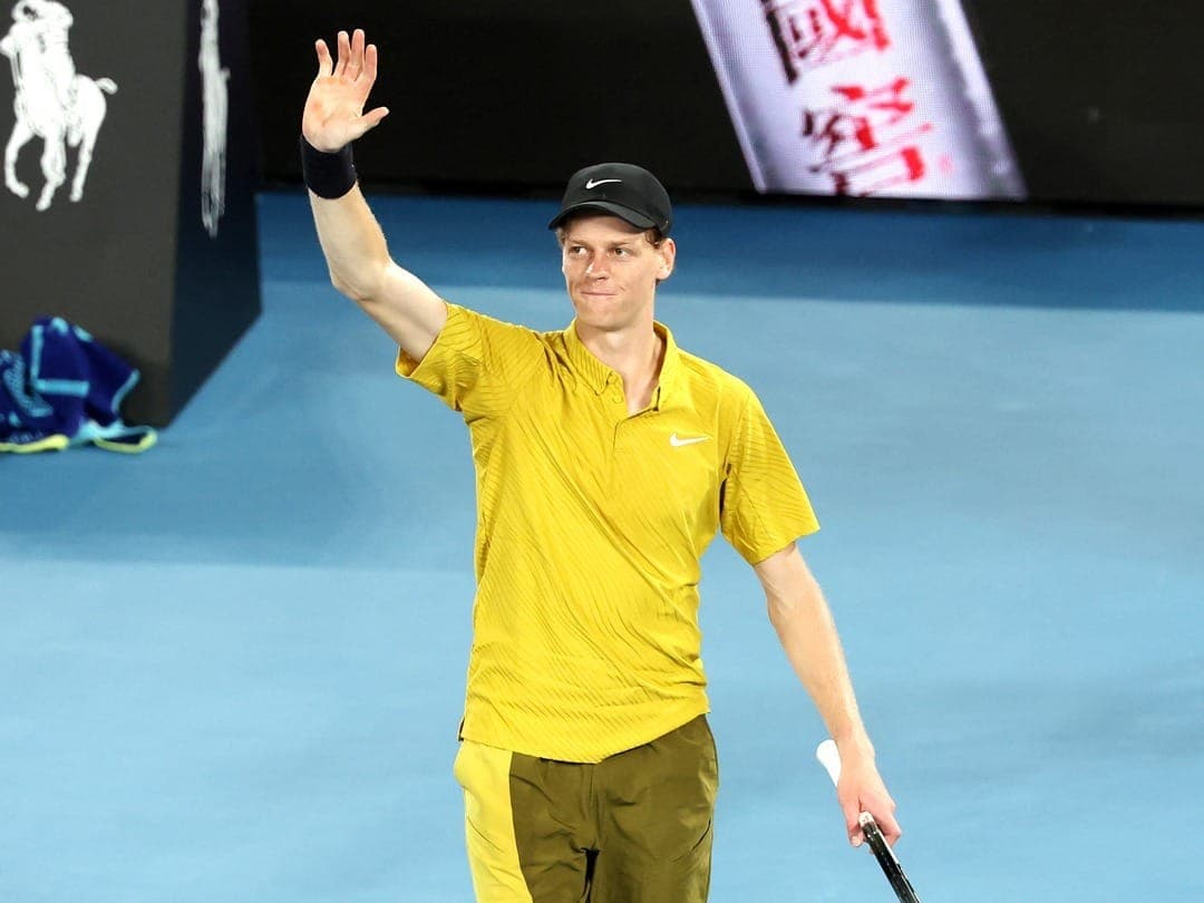 Sinner bate algoz de Fonseca; Djokovic alcança 400ª vitória em Grand Slams