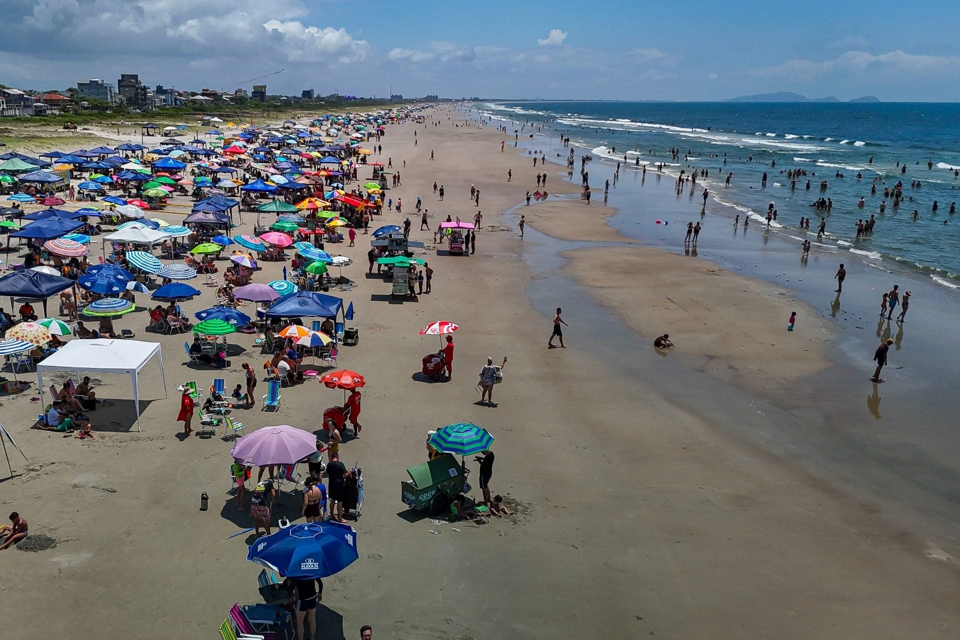 Calor forte e tempestades: características de verão voltam ao Paraná nesta semana
