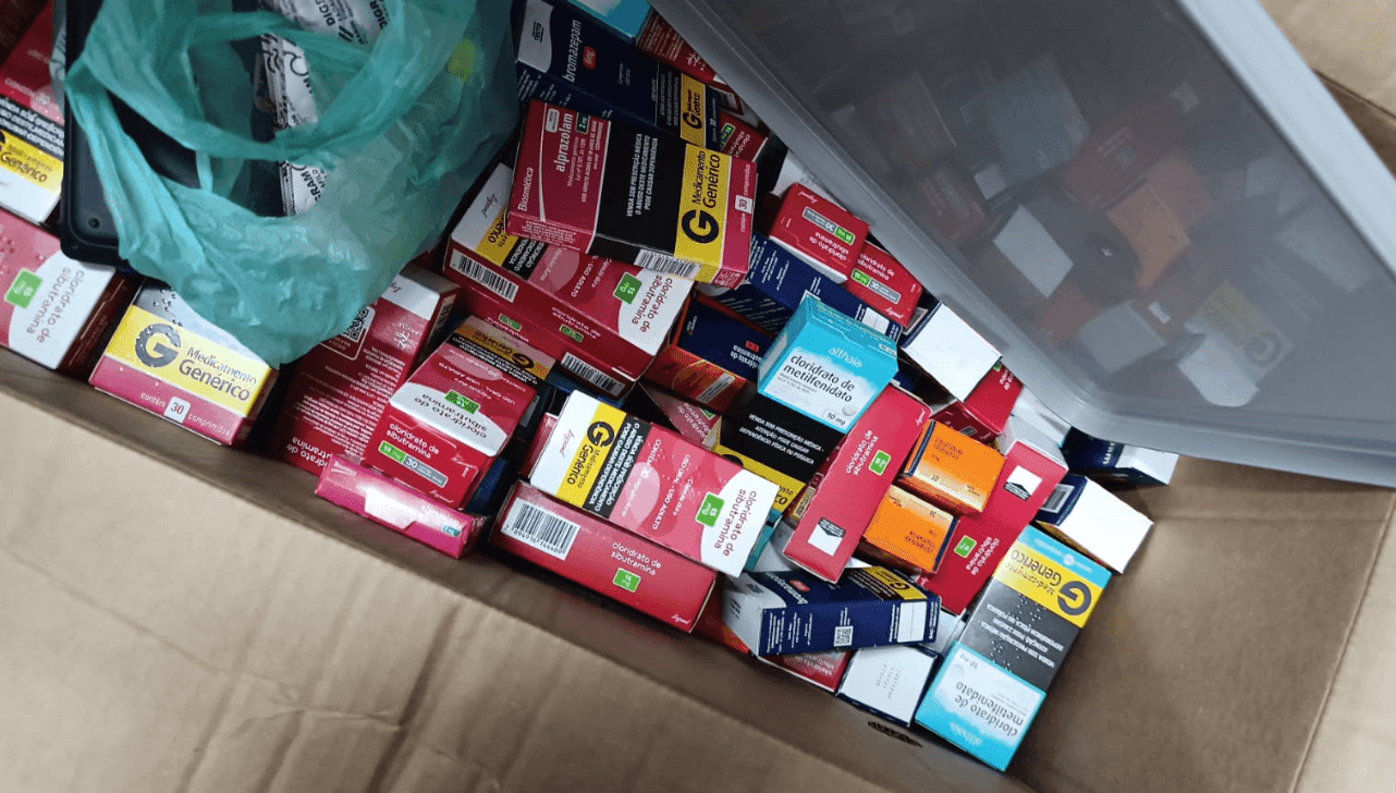 Foram apreendidos anabolizantes, antibióticos, antidepressivos, calmantes e até medicamentos abortivos
