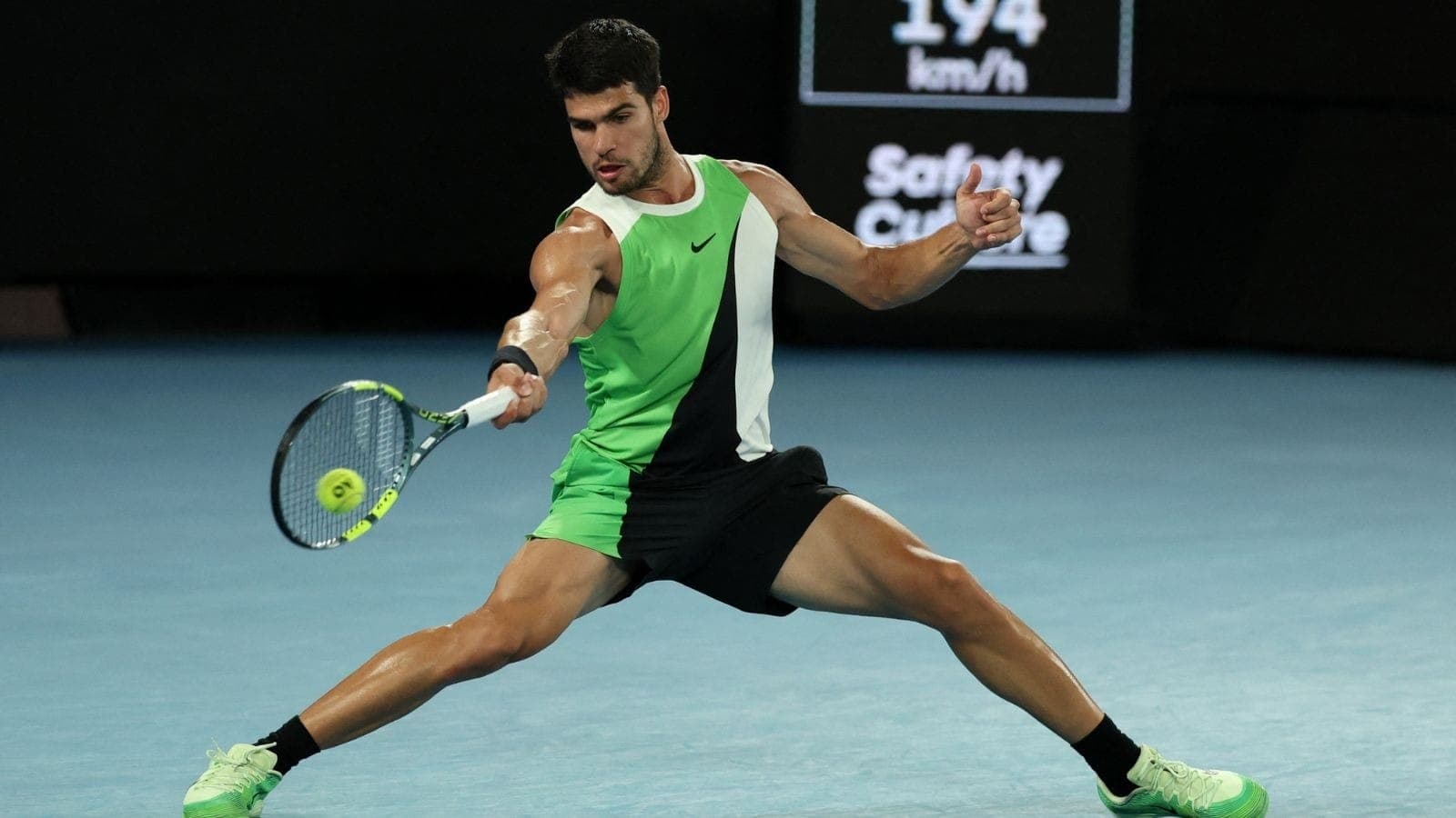 Carlos Alcaraz avança para a semifinal do Australian Open