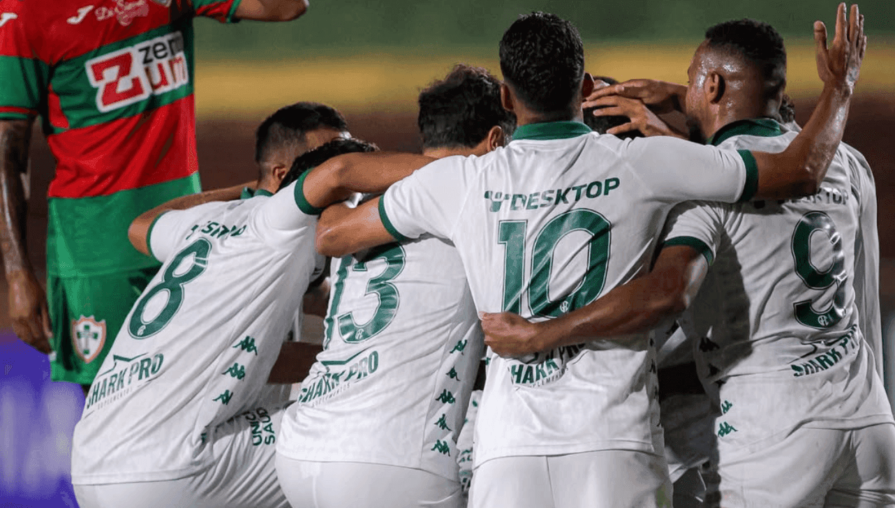 O gol da vitória foi marcado pelo zagueiro Jonathan Costa