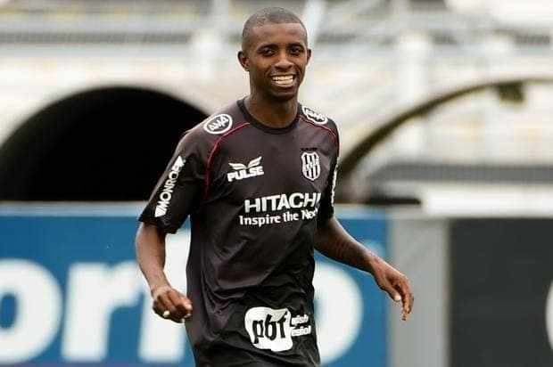Jonathan Cafú em sua primeira passagem pela Ponte Preta
