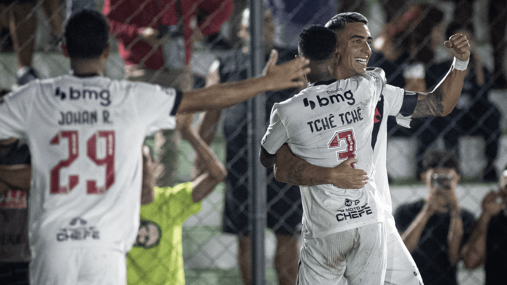 Vasco estreia no Brasileirão 2026 nesta quinta-feira (28)