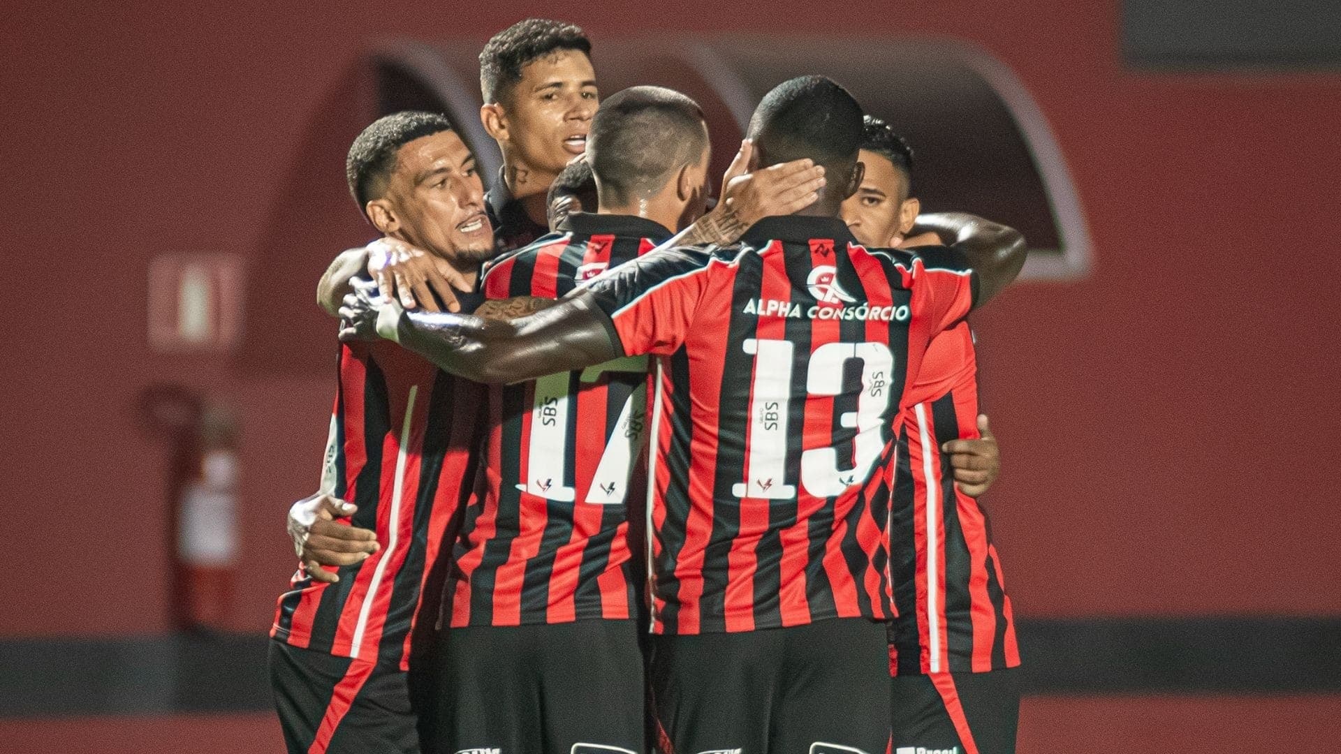 Vitória recebe o Remo na primeira rodada do Brasileirão 2026