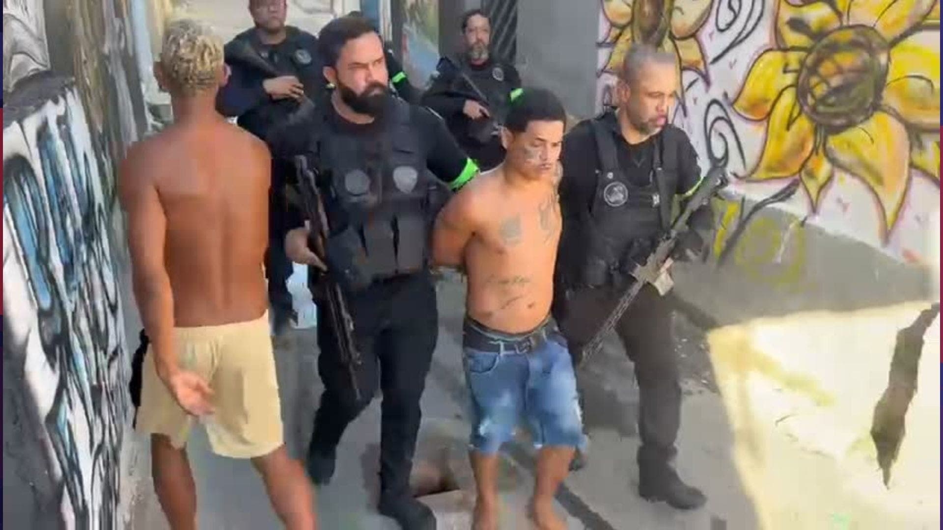 Moradores relataram intenso tiroteio na região logo cedo