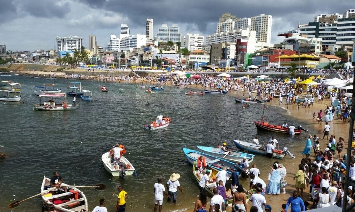 Festa para Iemanjá no bairro do Rio Vermelho, em Salvador (BA)