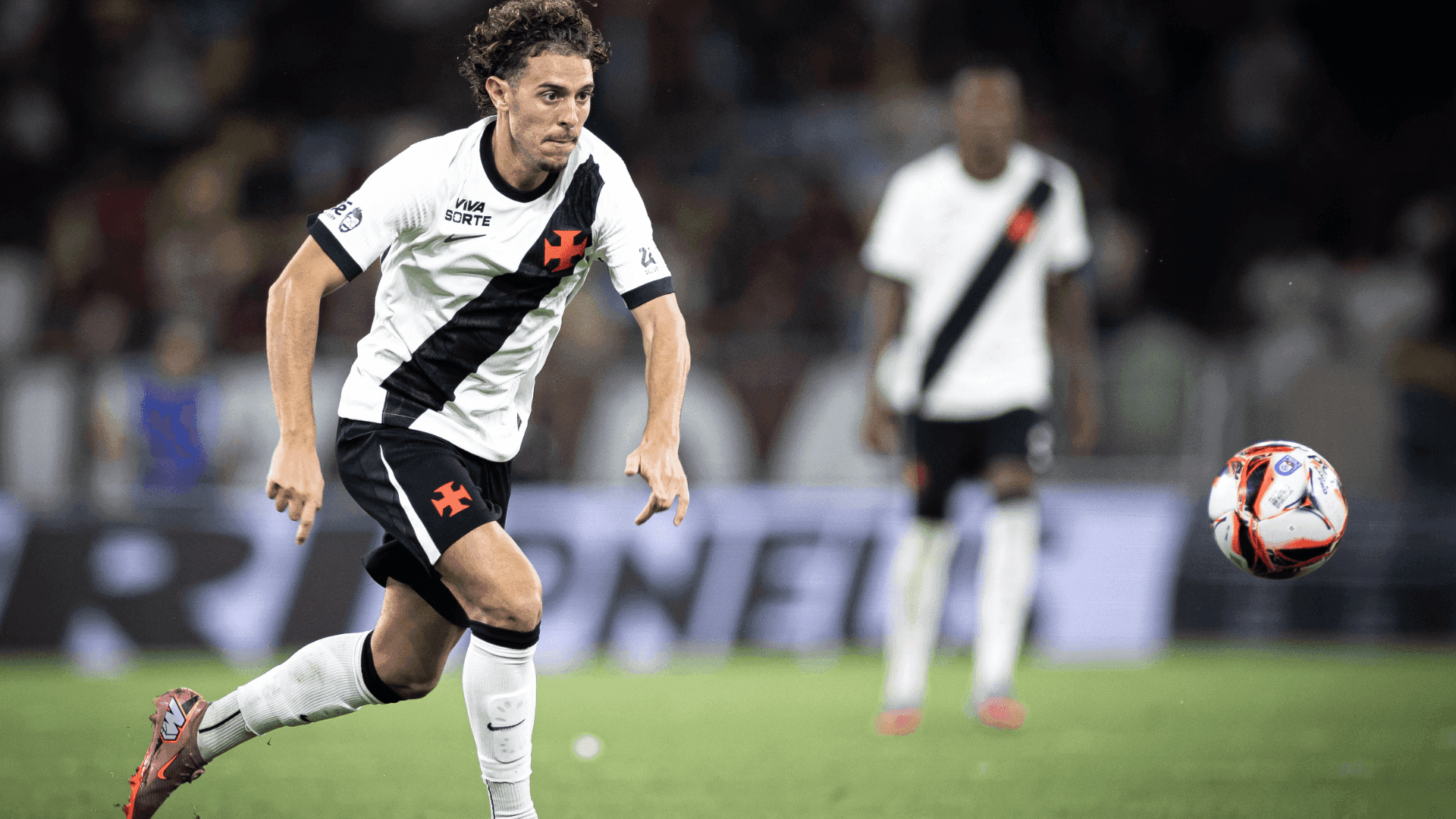 Vasco recebe a Chapecoense na 2ª rodada do Brasileirão