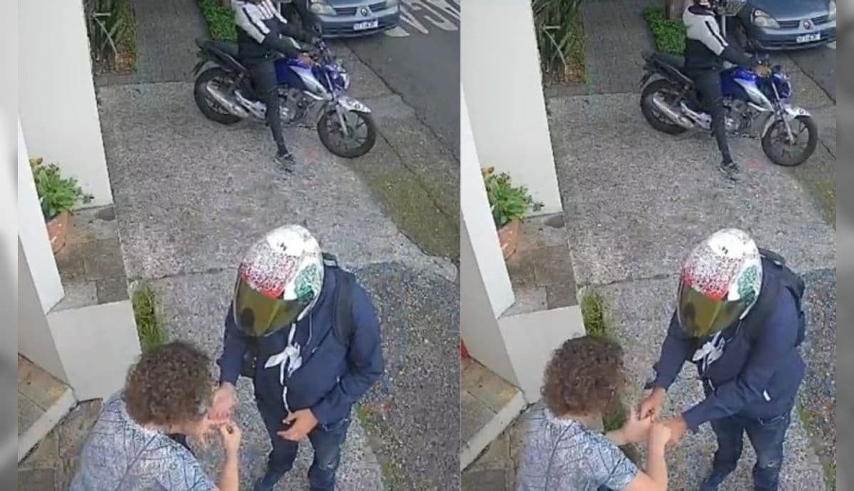 Dupla roubou aliança, celular e carro. Ação foi registrada por câmeras de segurança.