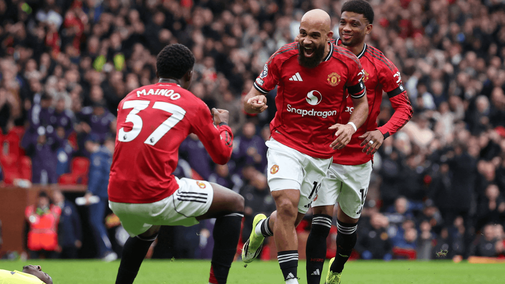 Man United vence os Spurs na 25ª rodada da Premier League