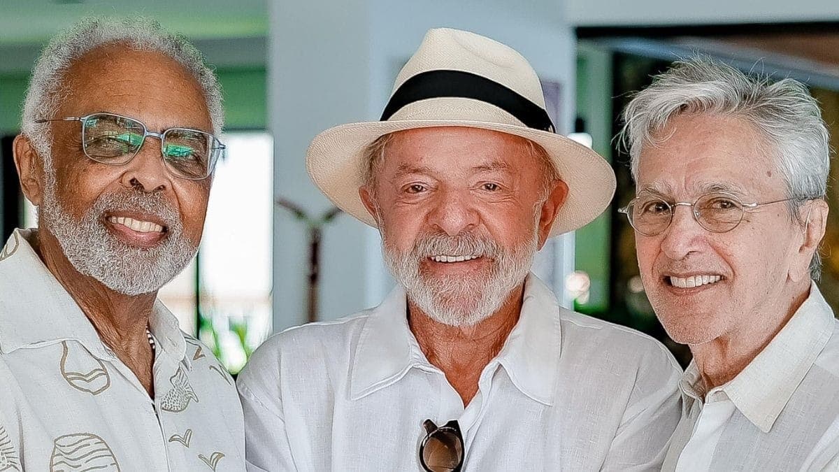 Lula com Gilberto Gil e Caetano Veloso em Salvador