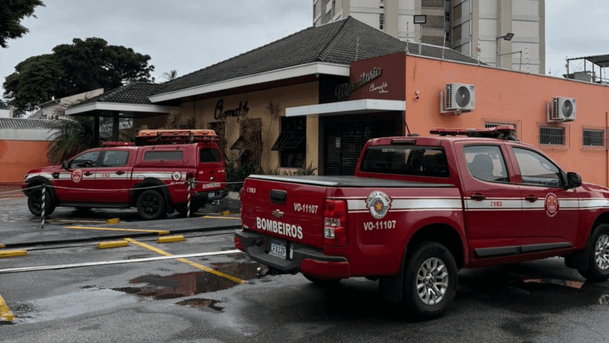 Incêndio atinge churrasqueira de restaurante em São José dos Campos
