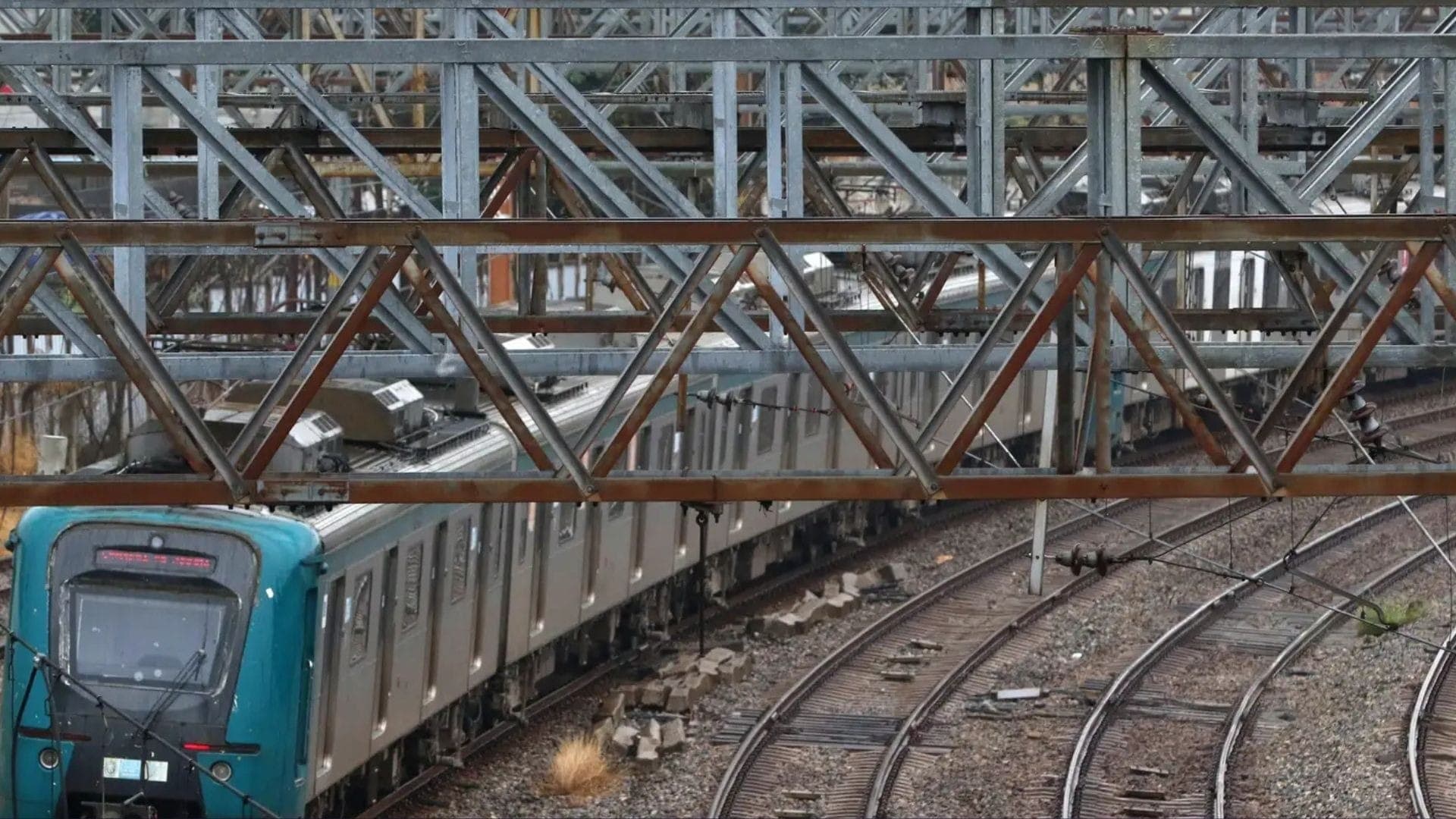 Tribunal de Contas do Estado (TCE-RJ) pediu a suspensão do leilão que vai escolher a nova operadora do sistema ferroviário do Rio