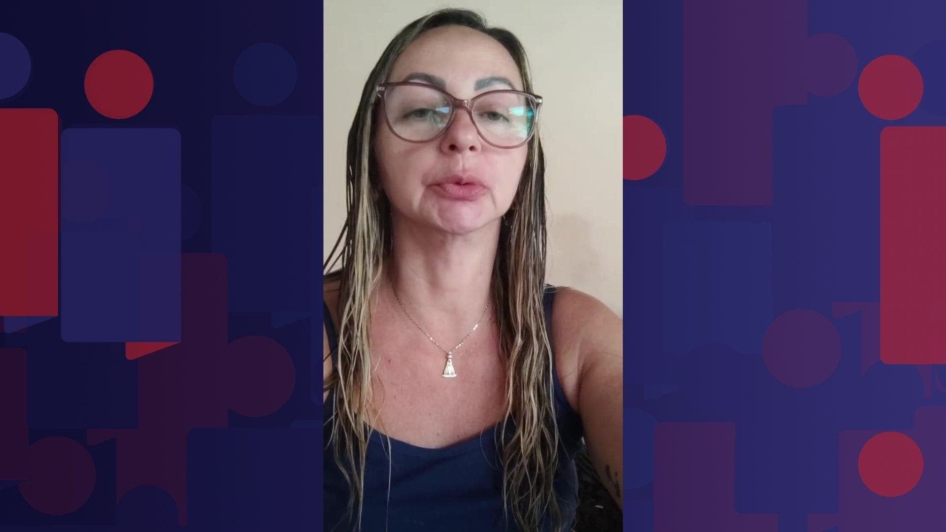 A mãe da jovem vítima de tentativa de feminicidio em São Gonçalo conta que o médico que atendeu a filha afirmou que ela levou mais de trinta facadas