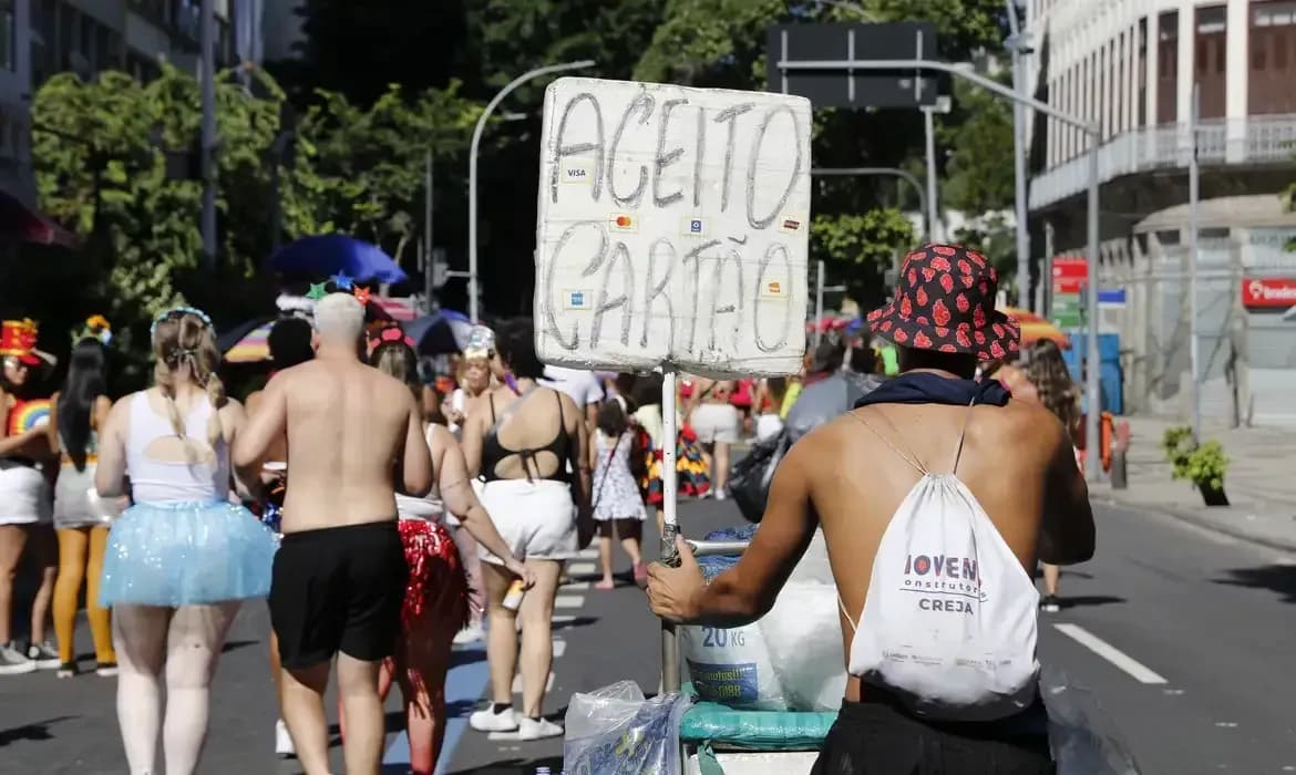 Trabalhadores de rua ampliam adesão ao registro formal e ganham CNPJ