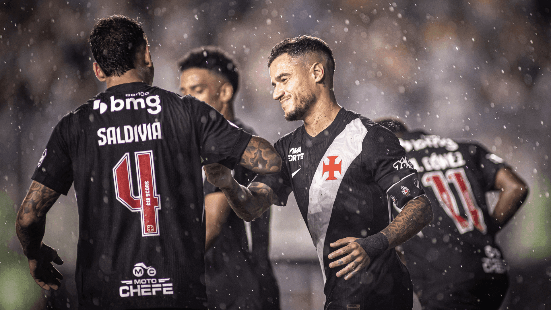 Vasco recebe o Volta Redonda pelas quartas de final do Carioca