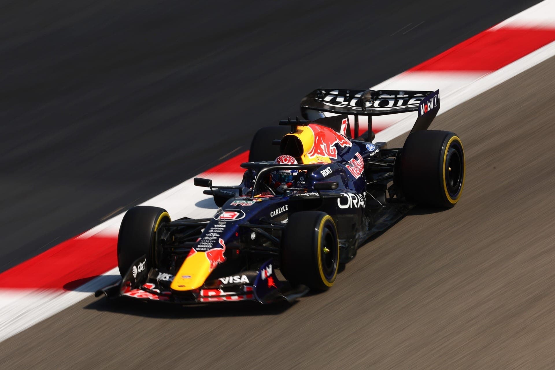 Verstappen afirmou que o carro da F1 para 2026 "parece com Fórmula E com esteroides”