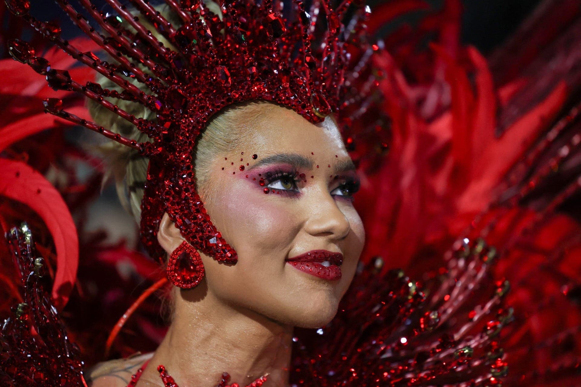 Virginia Fonseca rainha de bateria da Grande Rio