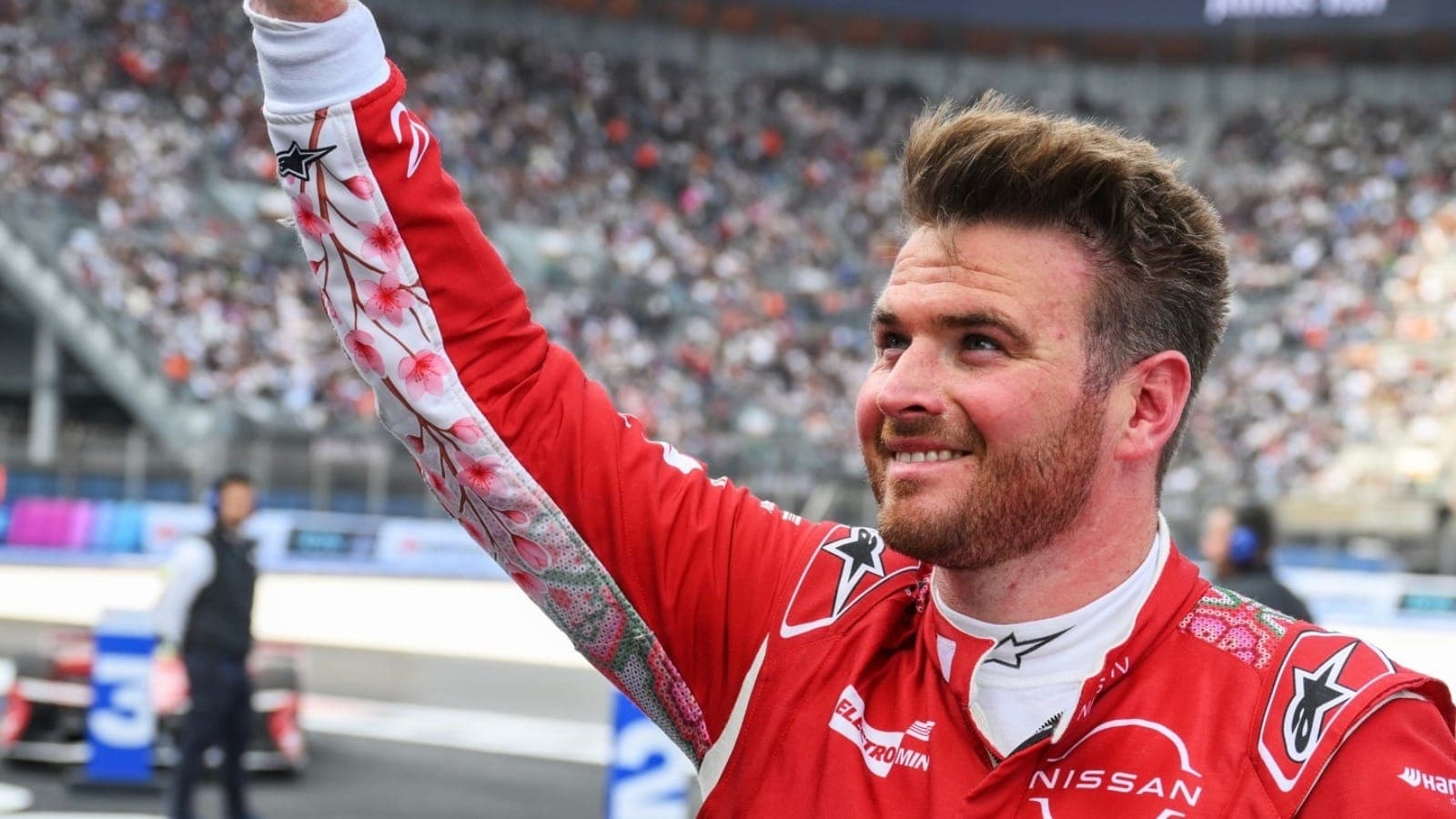 Oliver Rowland, titular da Nissan na categoria elétrica, atua com empresário e mentor do britânico da Racing Bulls