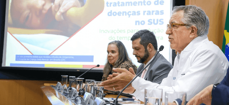 Exame genético estará disponível no SUS, garantindo diagnóstico rápido e gratuito para doenças raras