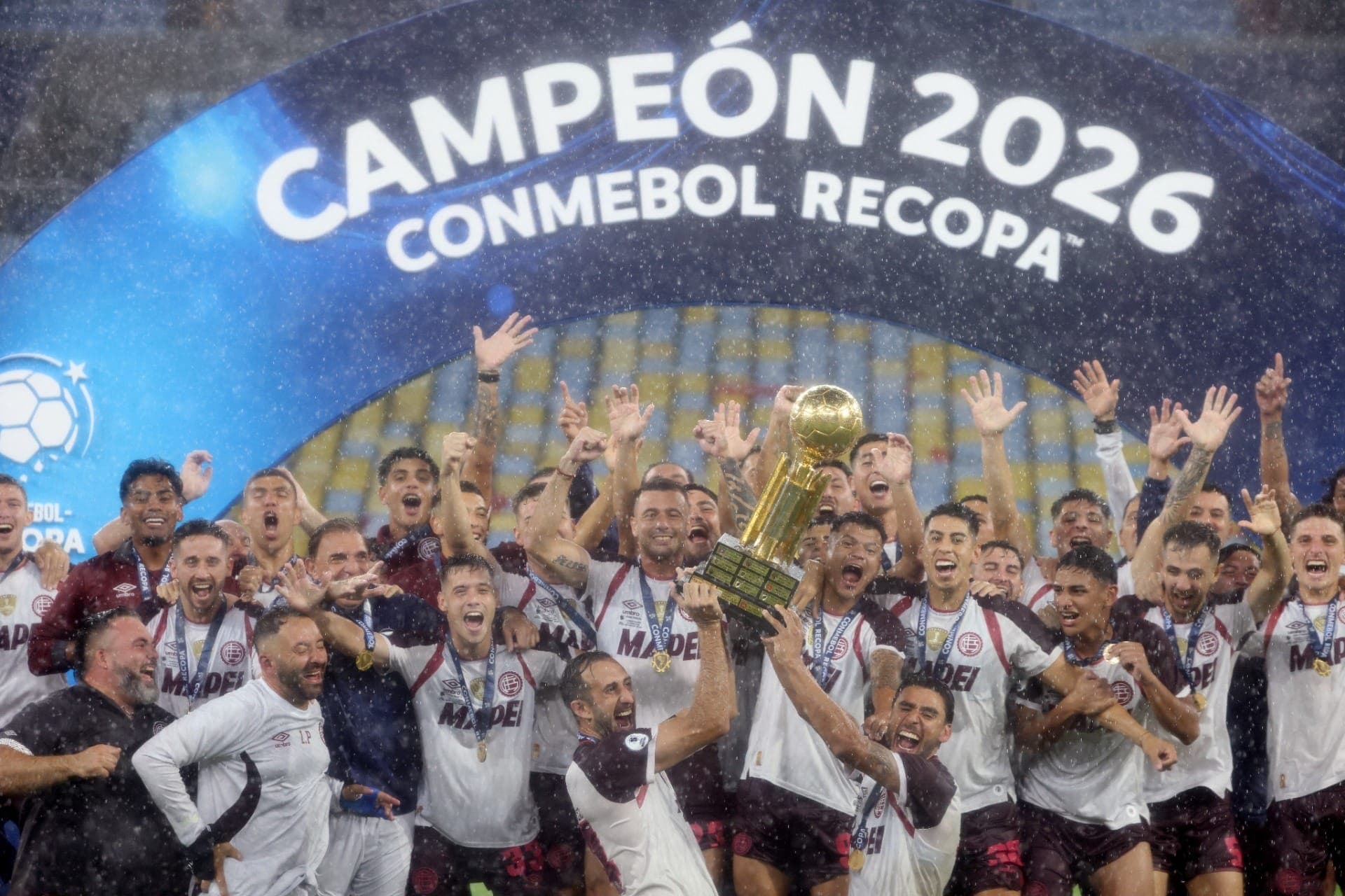 Lanús vence o Flamengo no Maracanã e é campeão da Recopa Sul-Americana de 2026