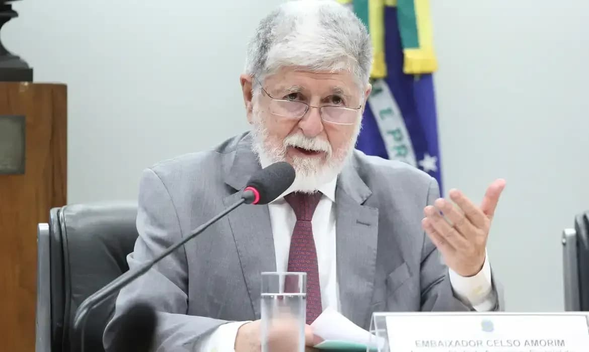 assessor especial do presidente Lula para assuntos internacionais