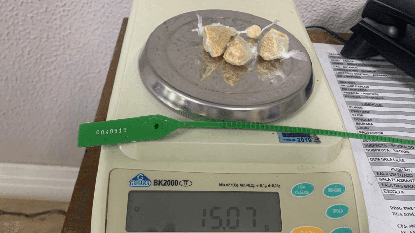 A droga estava escondida dentro de uma residência