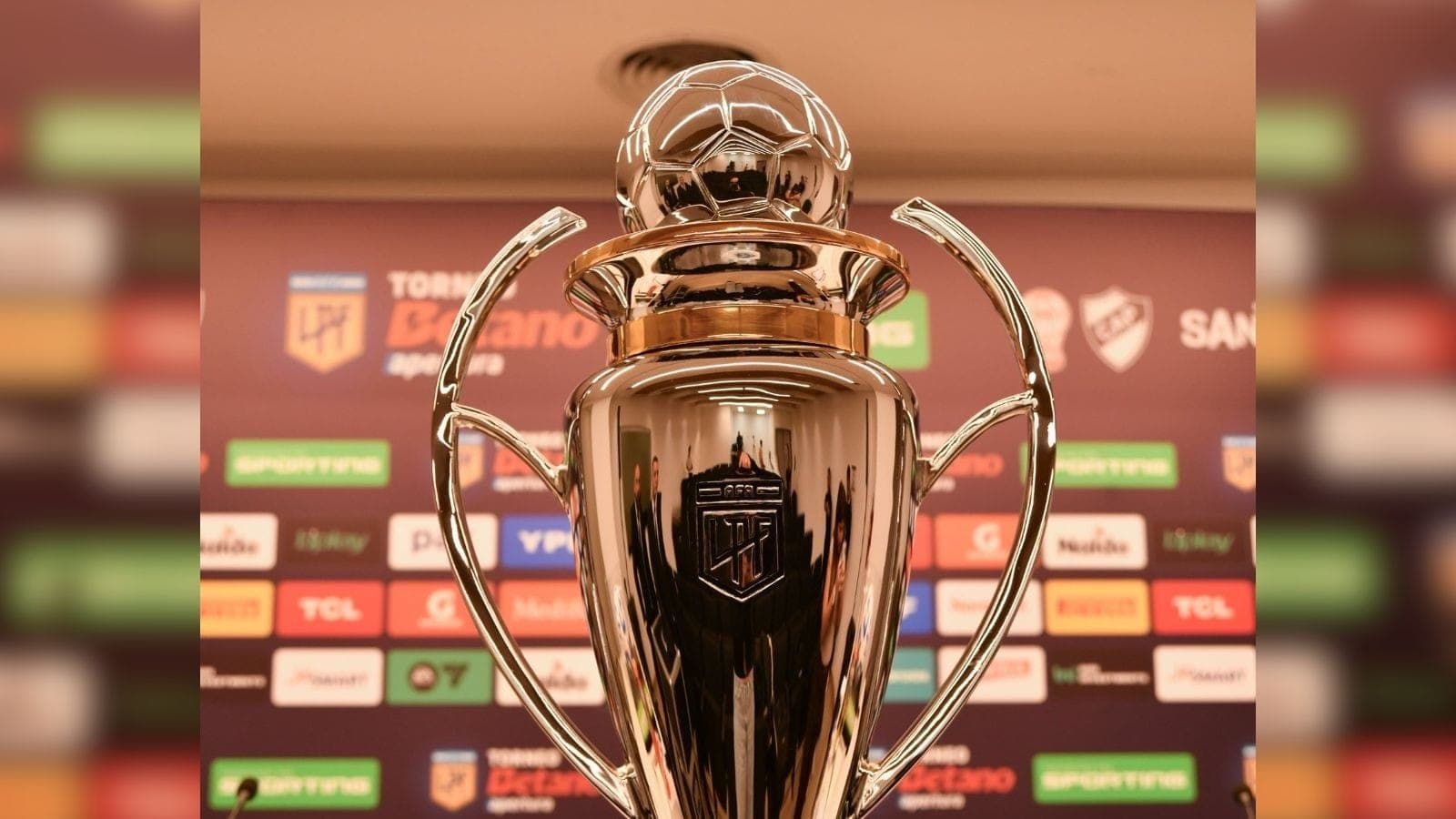 Troféu do torneio Apertura do Campeonato Argentino
