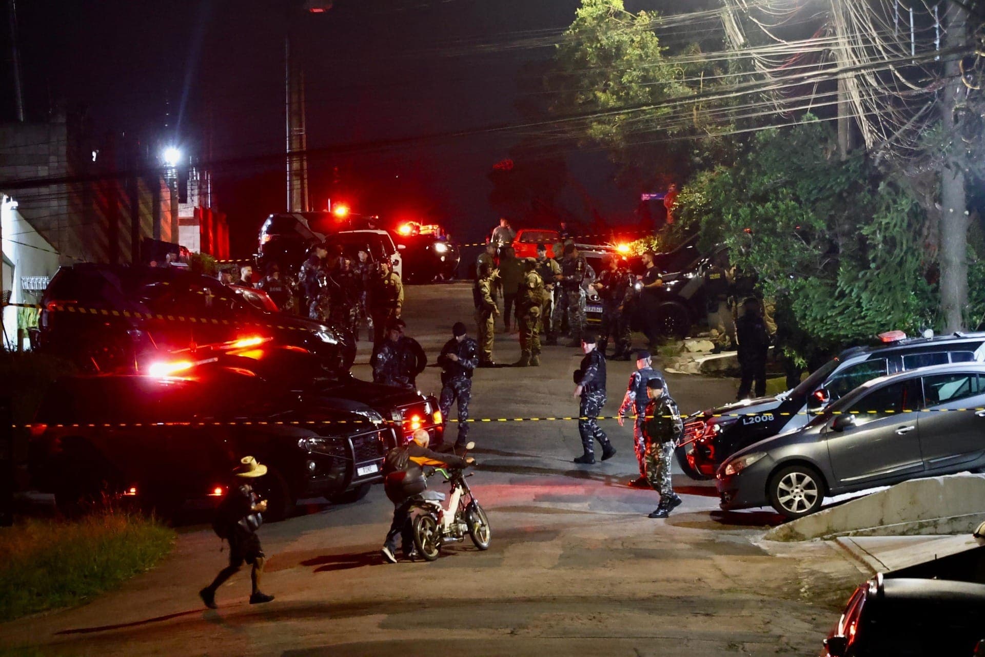 Confronto movimentou a noite no bairro Barrerinha em Curitiba