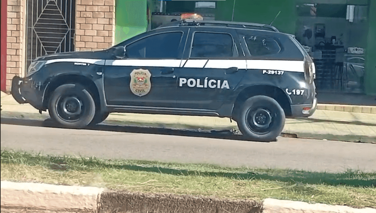Operação da Polícia Civil cumpriu diferentes mandados judiciais no município