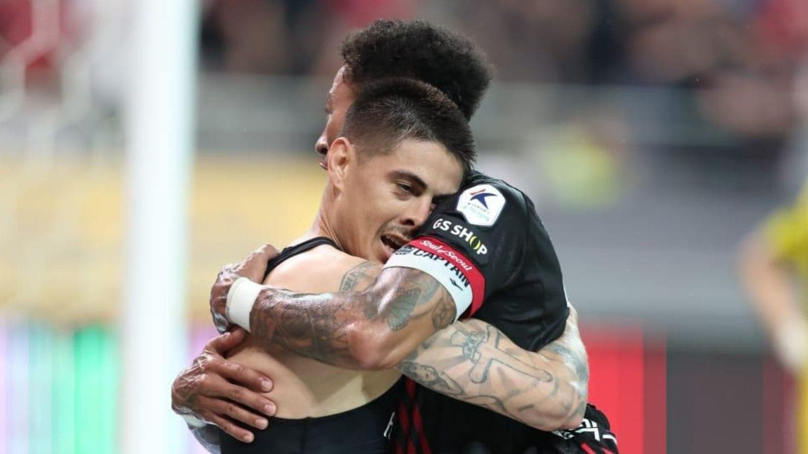 Willyan Barbosa comemora gol com Jesse Lingard no FC Seoul
