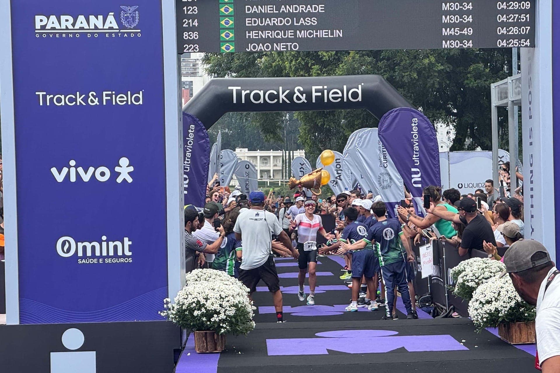 Ironman Curitiba tem paranaense no pódio e previsão de R$ 30 milhões na economia