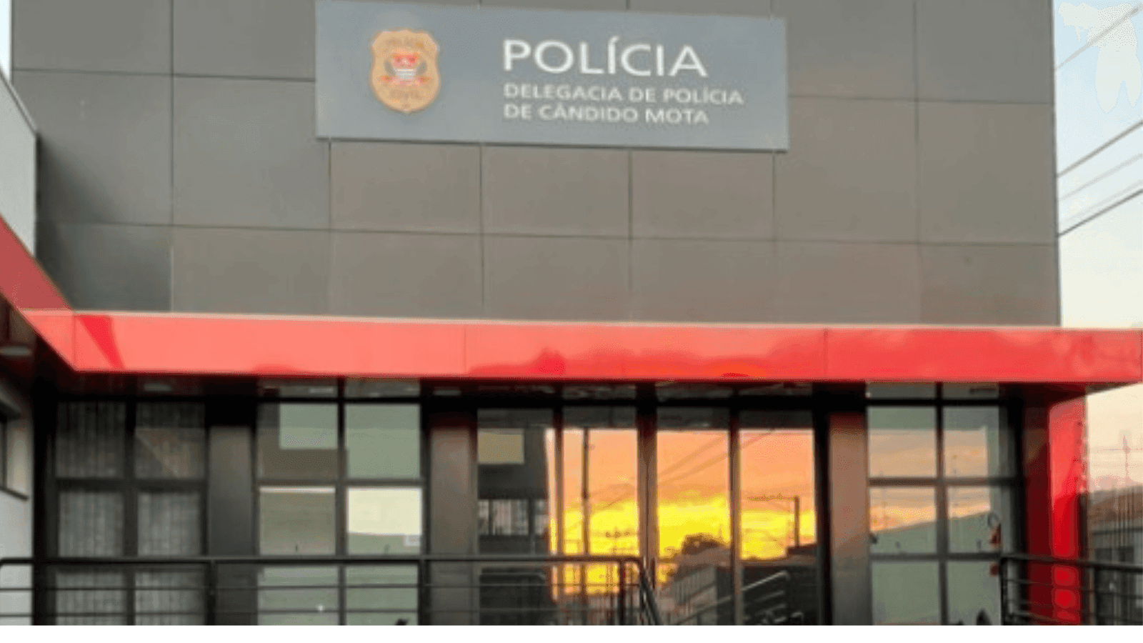 O suspeito foi capturado e levado para a delegacia