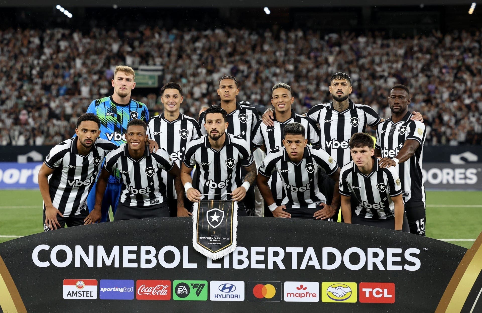 Elenco do Botafogo antes de eliminação na Libertadores