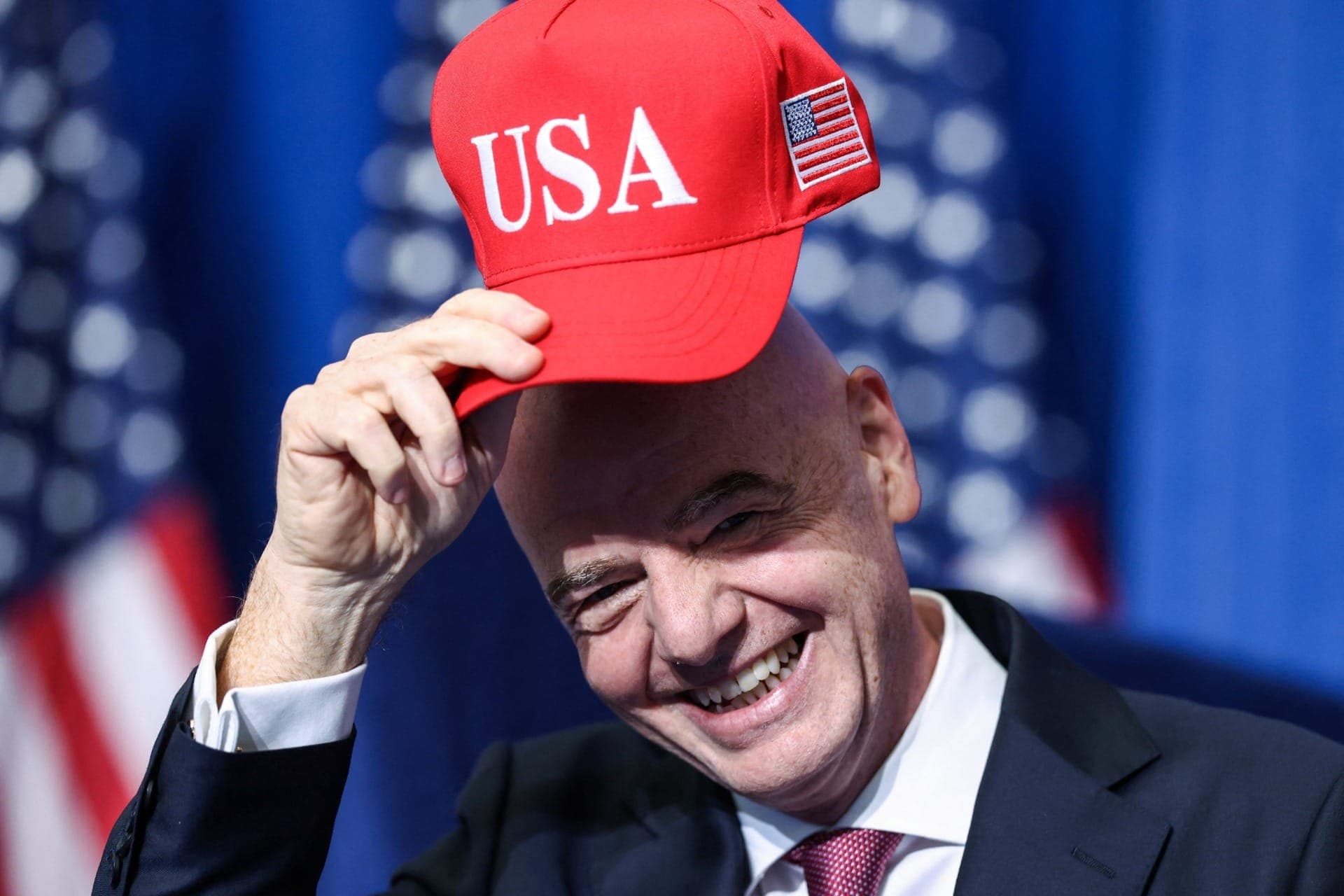 Infantino durante criação do Conselho de Paz de Donald Trump